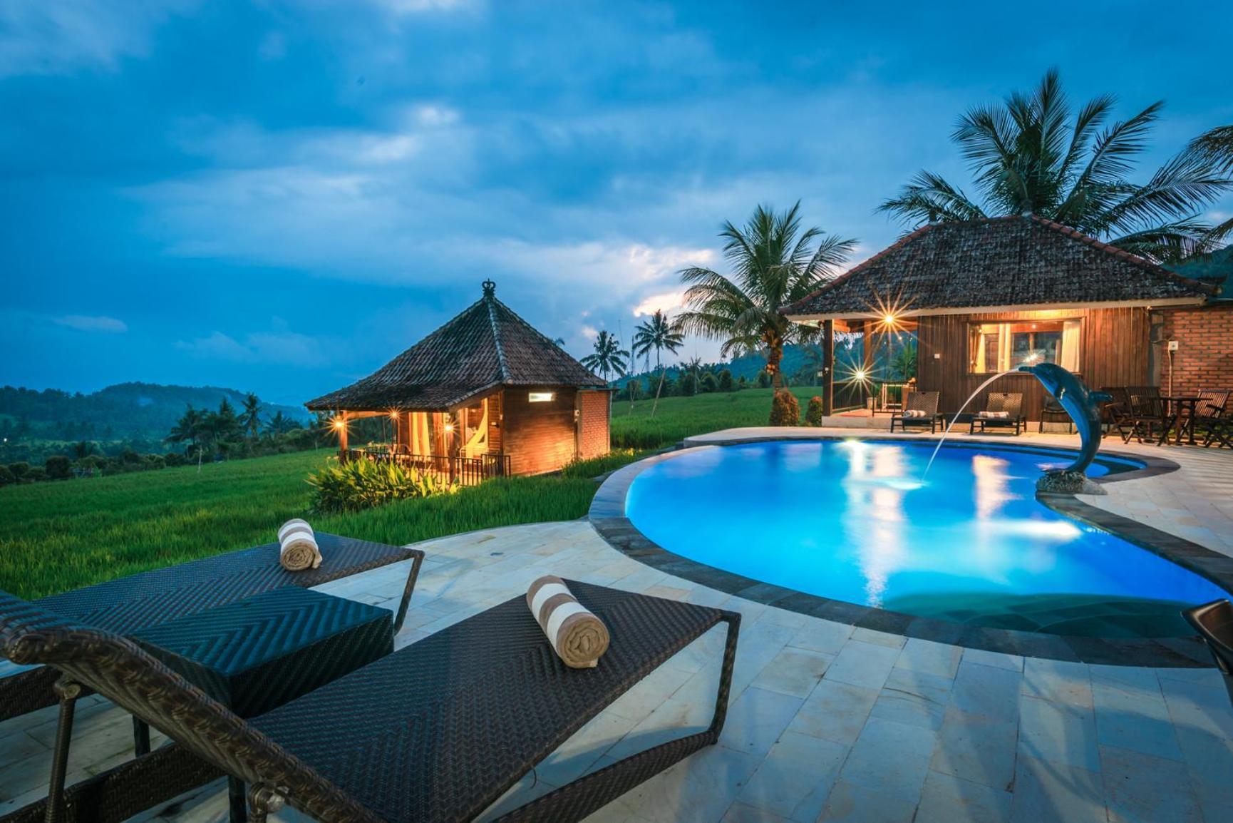 Villa Sande Munduk  Exterior photo